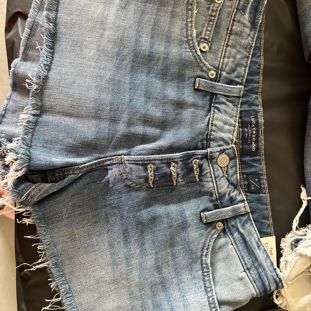 Lucky Brand Blue Jeans with Distressed Vintage Look